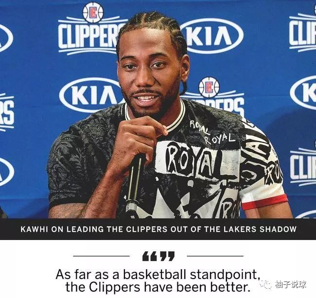 球场屏幕与 球场屏幕与