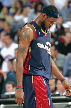 布中预先评 布中预先评